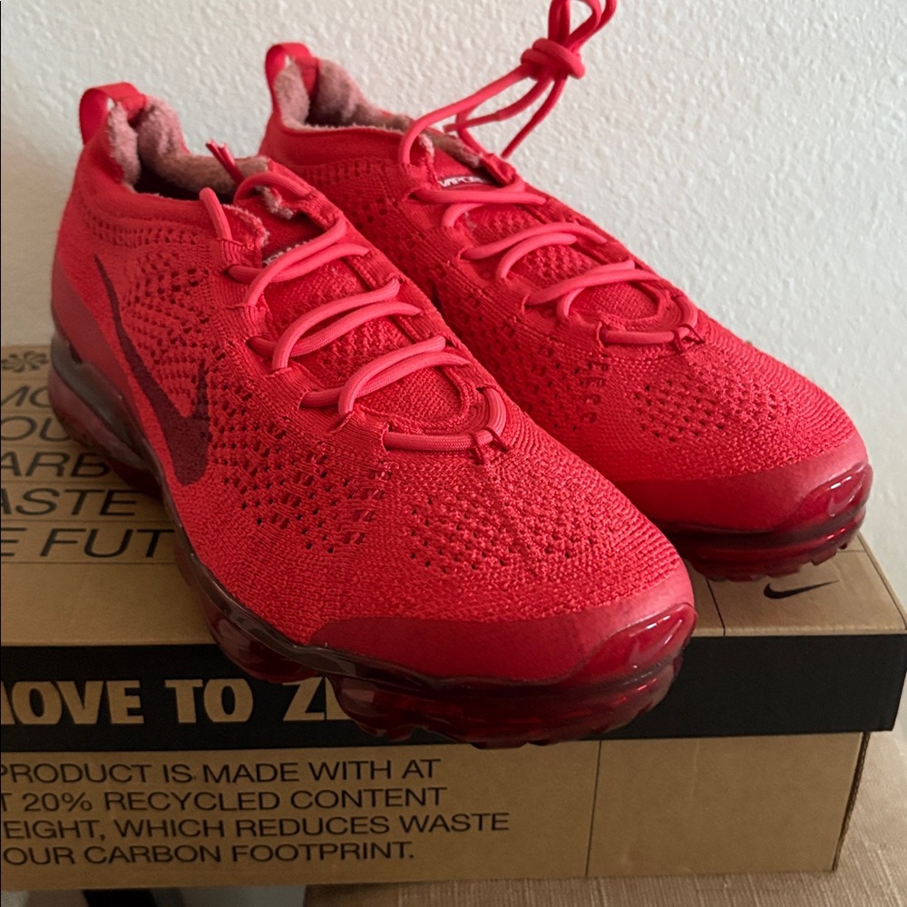 NIB NIKE AIR VAPORMAX 2023 Fly Knit Track Red Men’s Sz 11.5 Shoes Sneakers - Picture 4 of 6